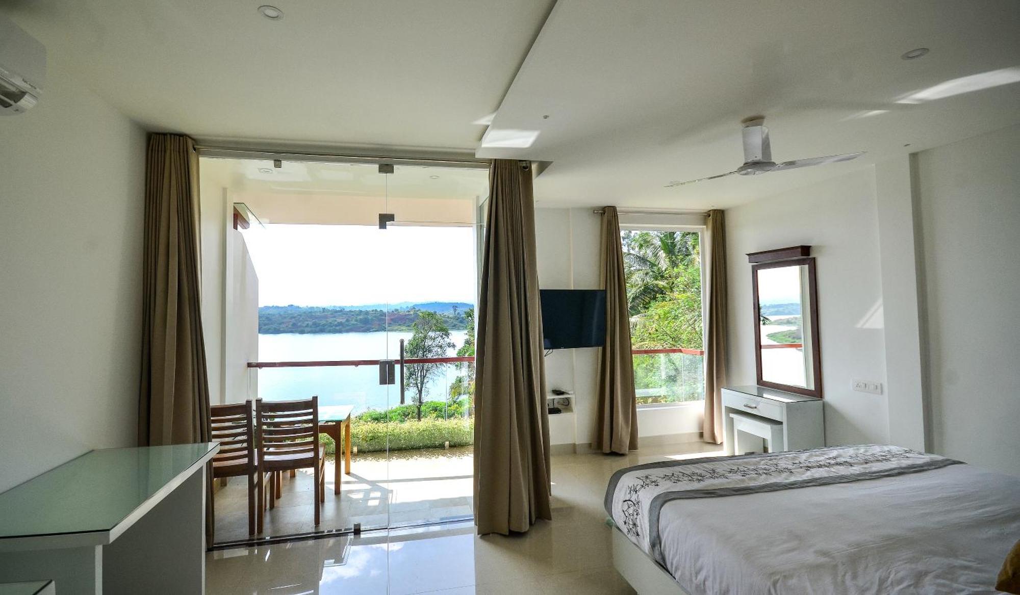 LakeRose Wayanad Resort Ambalavayal Bagian luar foto