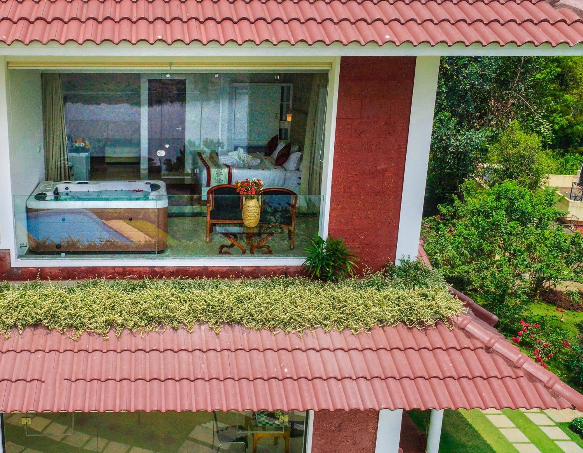 LakeRose Wayanad Resort Ambalavayal Bagian luar foto