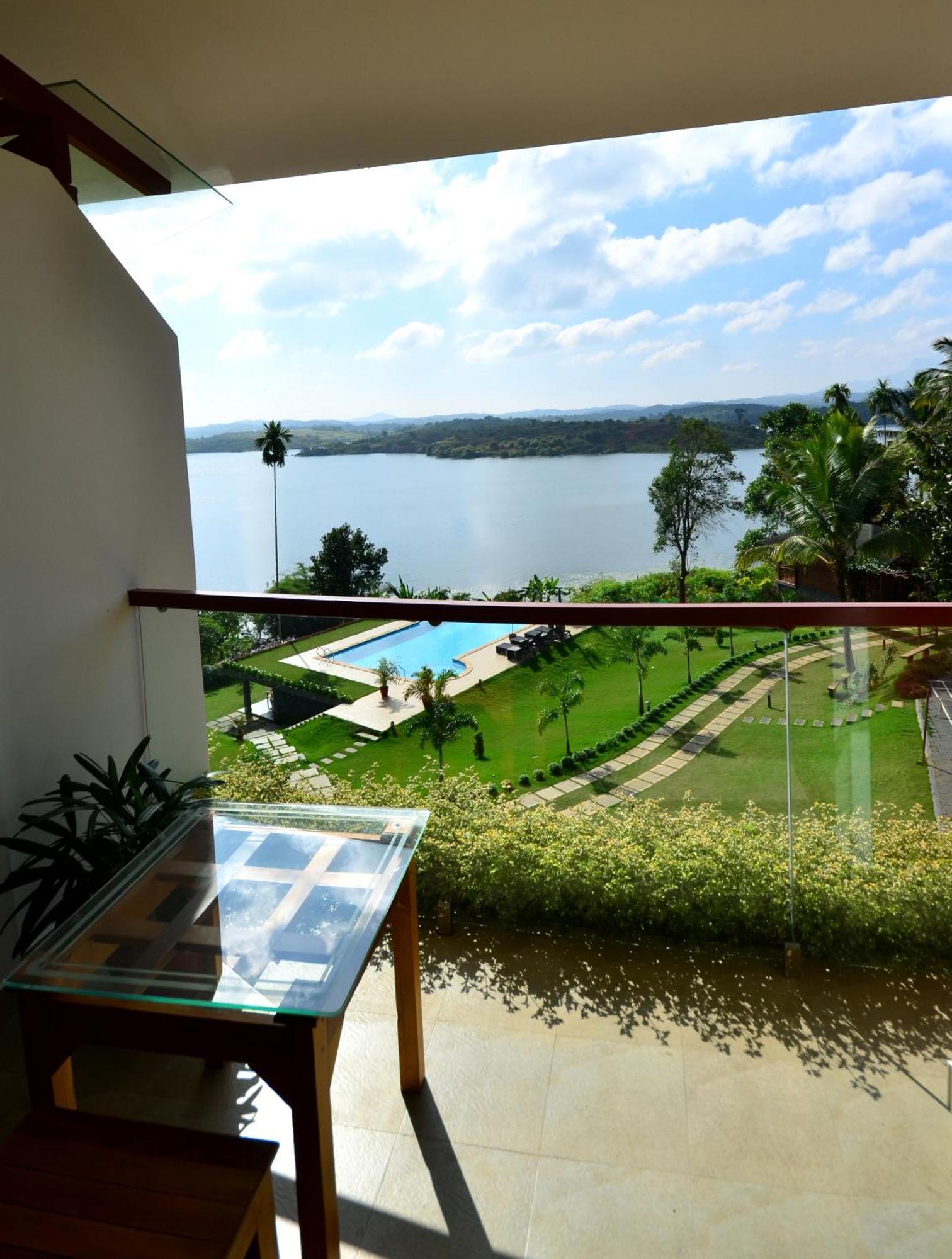 LakeRose Wayanad Resort Ambalavayal Bagian luar foto