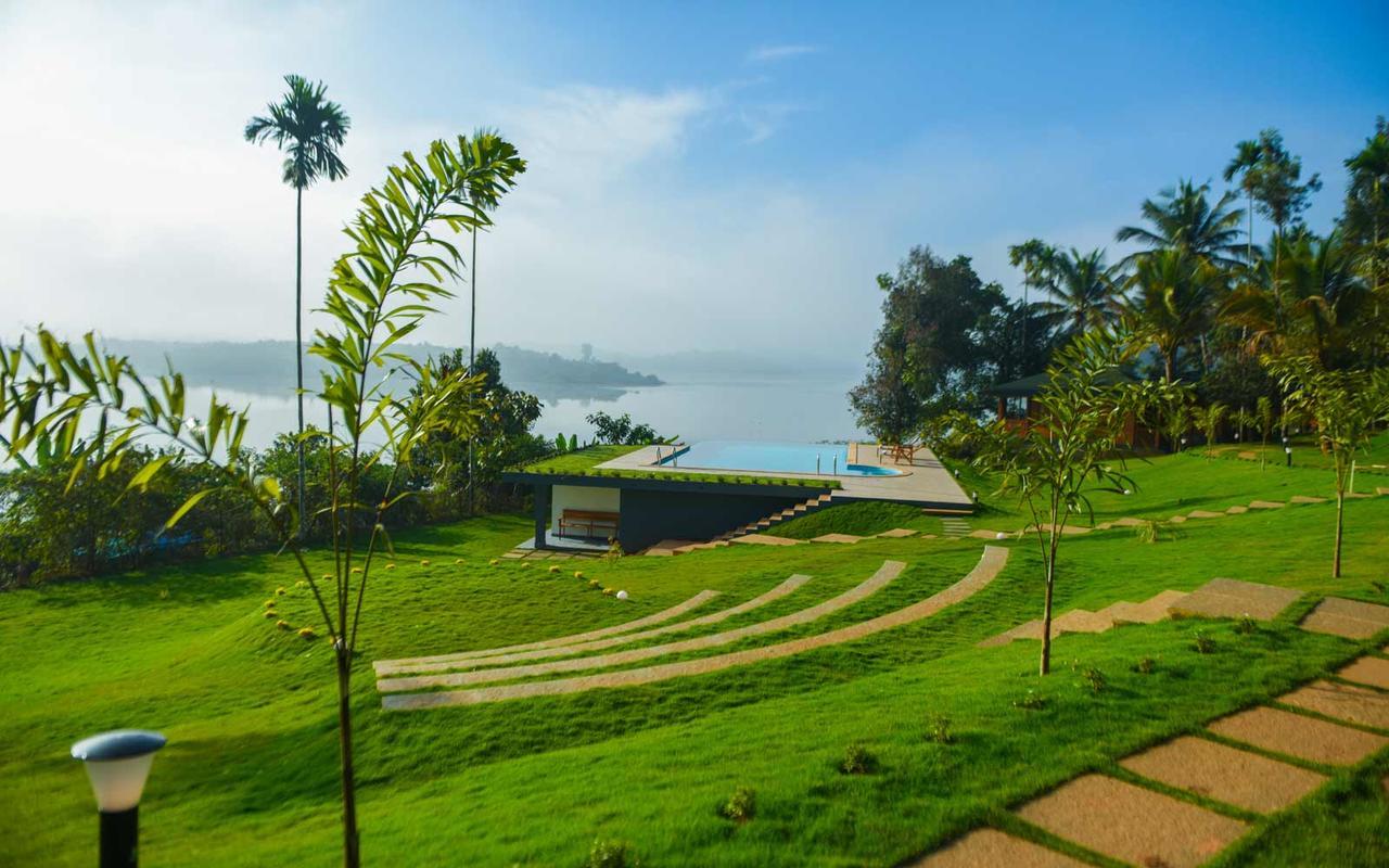 LakeRose Wayanad Resort Ambalavayal Bagian luar foto