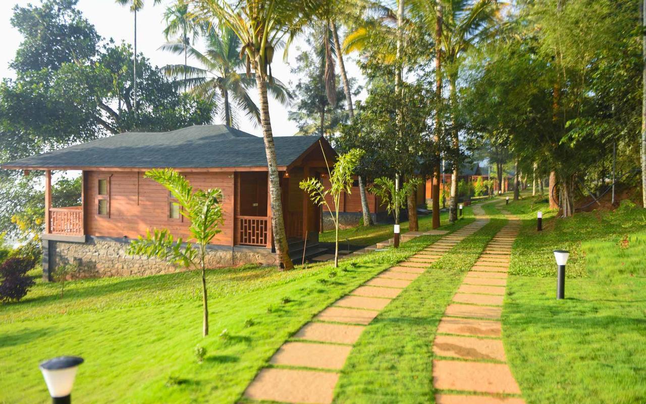 LakeRose Wayanad Resort Ambalavayal Bagian luar foto