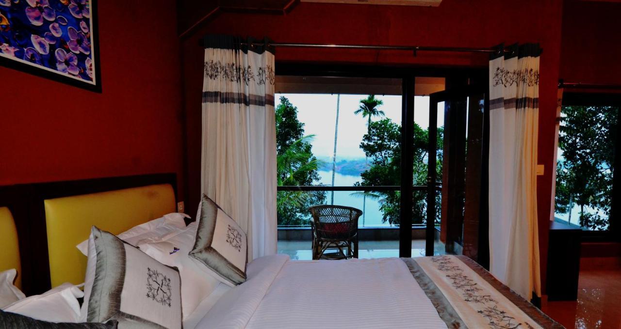 LakeRose Wayanad Resort Ambalavayal Bagian luar foto